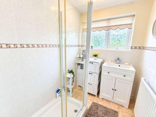 House for sale in Dunns Bank, Quarry Bank