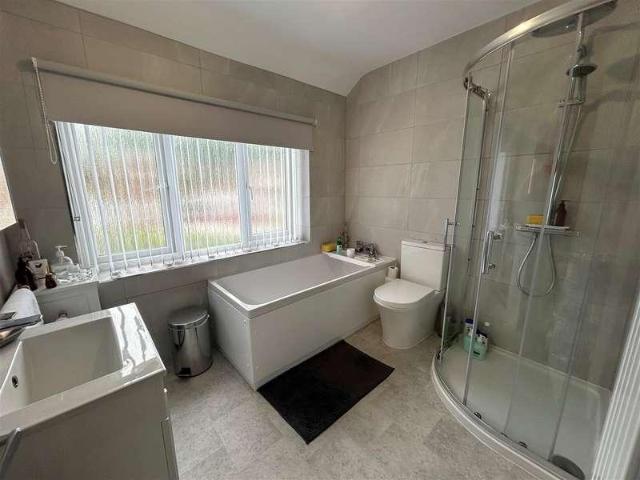 House for sale in Georgia, Greater Manchester