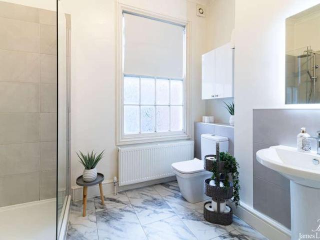 House for sale in Calthorpe Fields, West Midlands