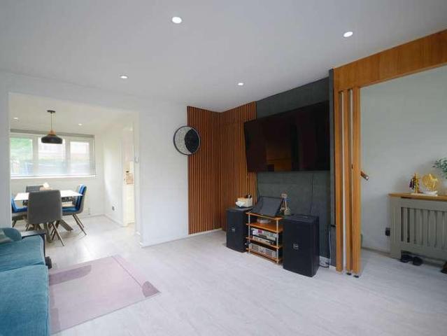 House for sale in Throop, Bournemouth