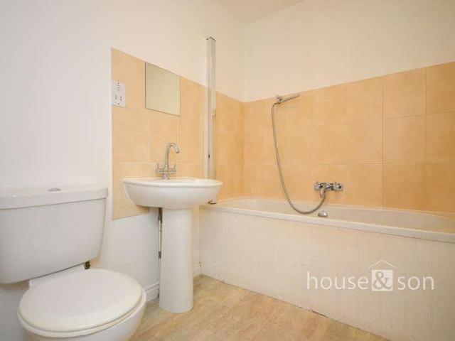 House for sale in Talbot Village, Bournemouth