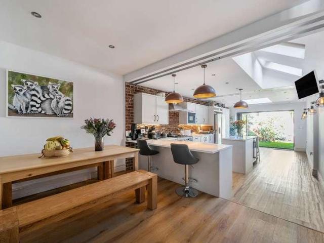 House for sale in Guildford Park, Westborough
