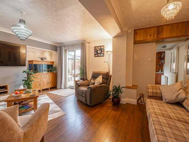 House for sale in Mamhilad, Wales