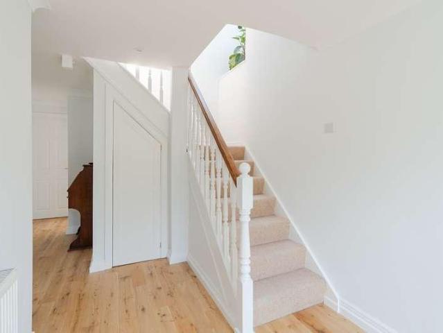 House for sale in Black Bourton, Oxfordshire
