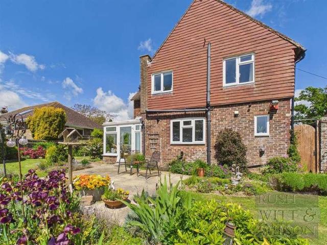 House for sale in Heathlands, East Sussex