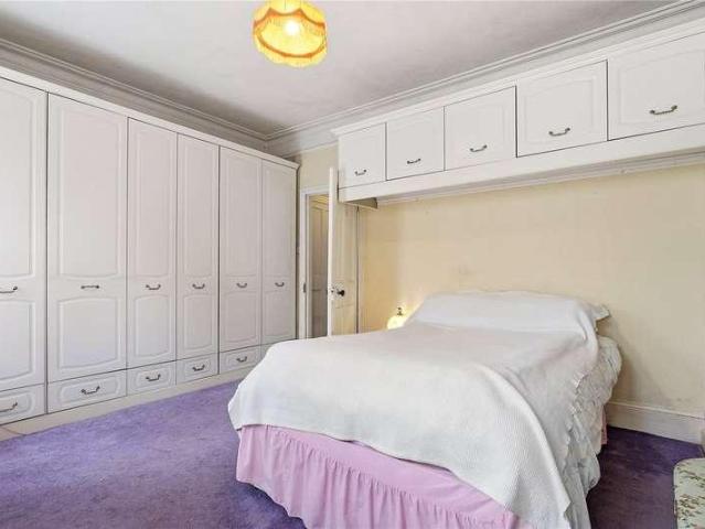 House for sale in Clapham Junction, Greater London
