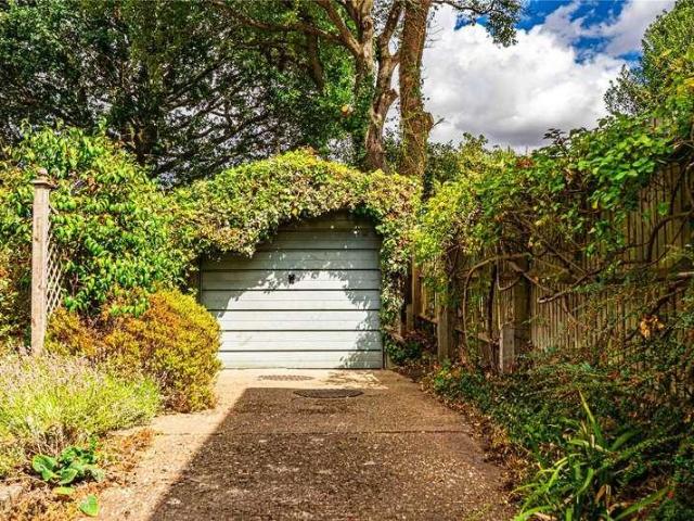 House for sale in Radlett, Hertfordshire