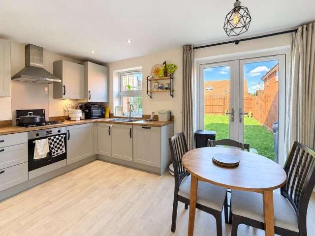 House for sale in Buckingham, Buckinghamshire