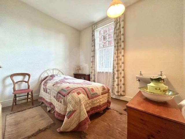 House for sale in Goldthorn Park, West Midlands
