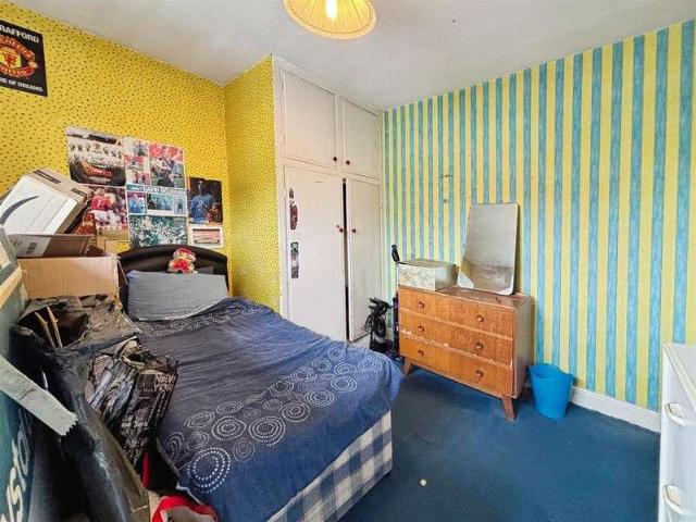 House for sale in Scholemoor, Bradford