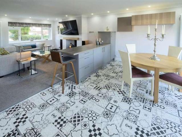 House for sale in Hawton, Alverton