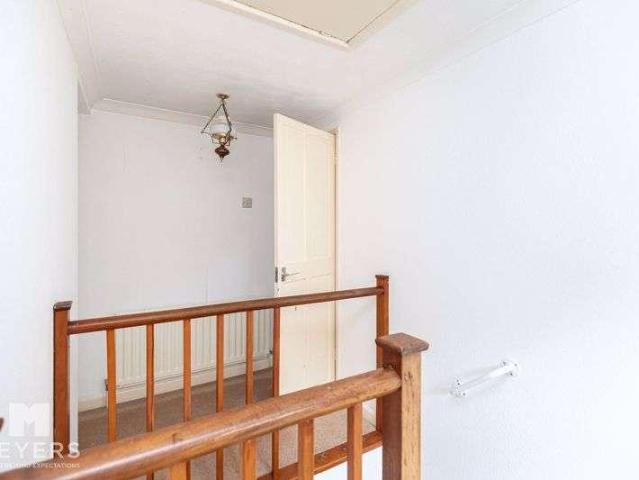House for sale in Highcliffe