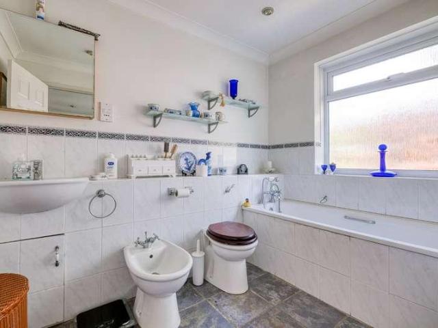 House for sale in North Cadbury, Somerset