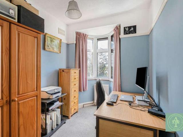 House for sale in Southgate, Oakwood