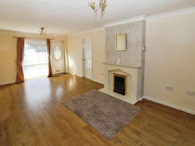 House for sale in Orchard Park, Hull
