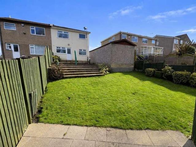 House for sale in Broad Folds, Queensbury