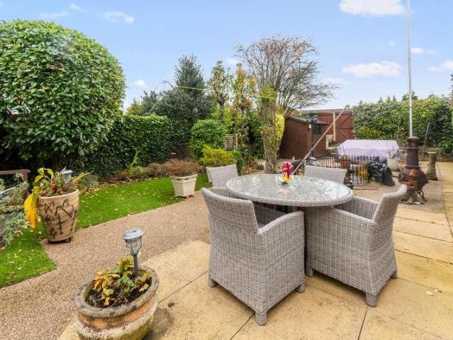 House for sale in Lingley Green, Warrington