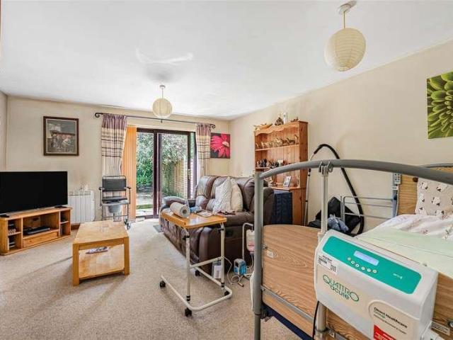 House for sale in Hendra Croft, Cornwall