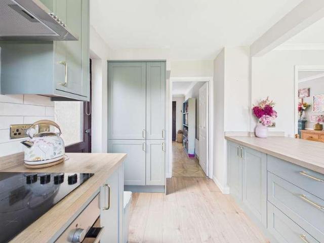 House for sale in Worle, Weston-super-mare
