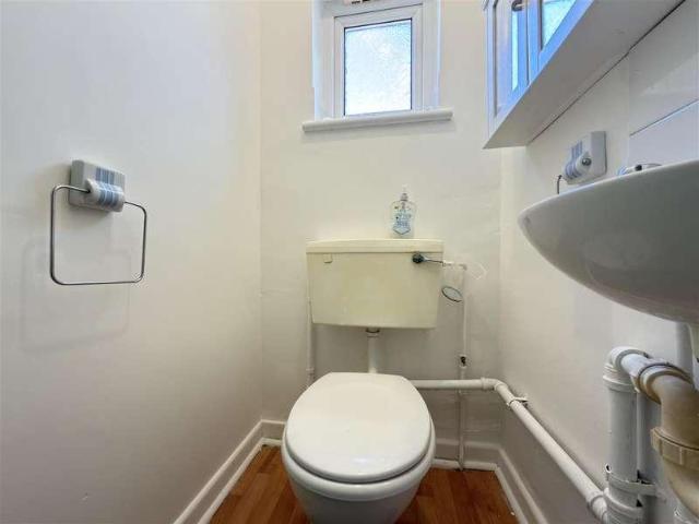 House for sale in Old Wharf, City Of Leicester