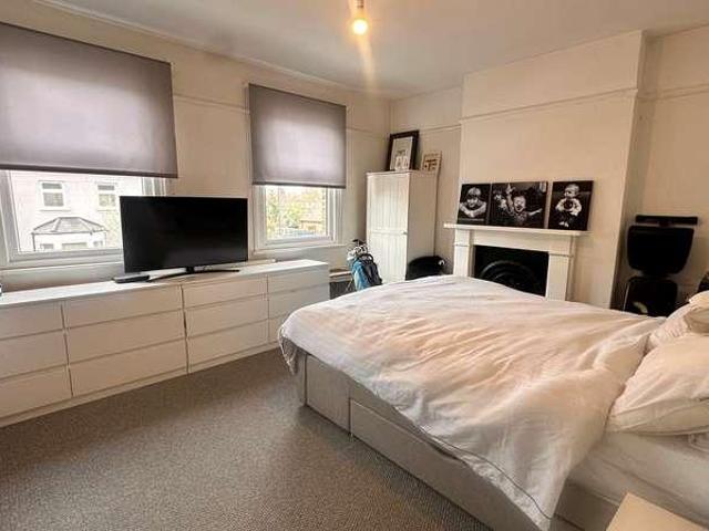 House for sale in London Borough of Hounslow, Greater London