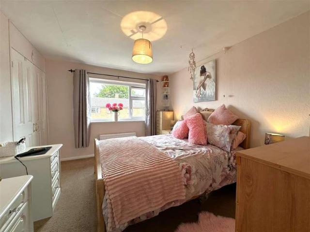 House for sale in Alverton, East Midlands
