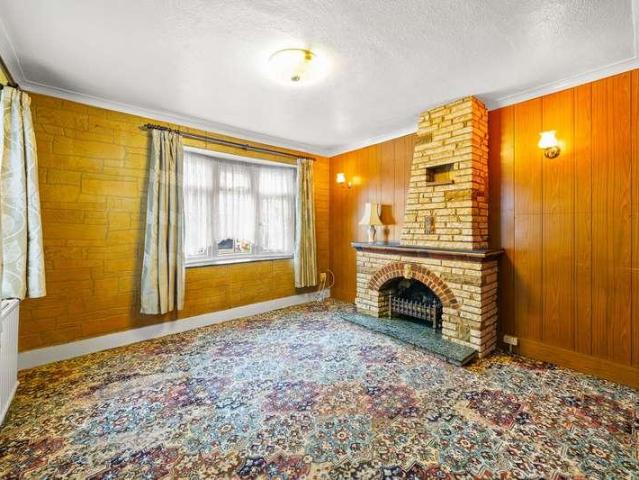 House for sale in Widmore, Greater London