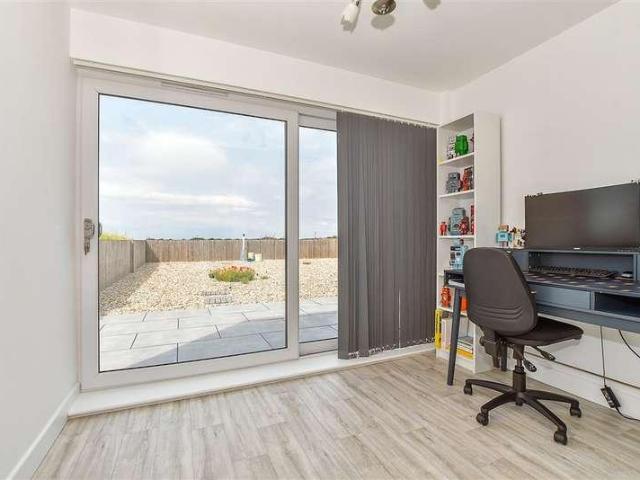House for sale in Folkestone, Kent