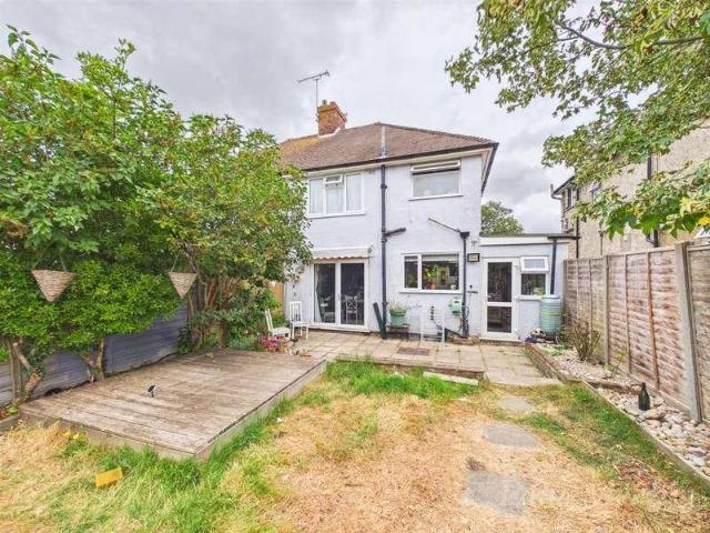 House for sale in London Borough of Croydon, Forestdale
