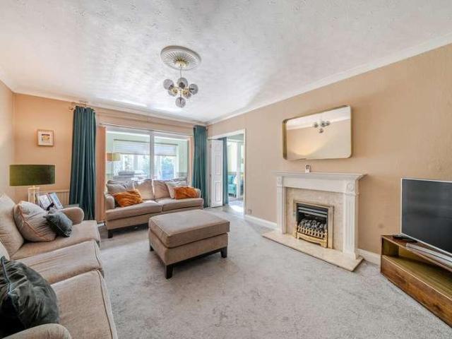House for sale in Totland, Rushmoor