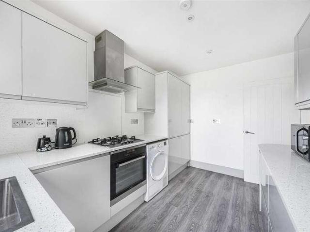 House for sale in Chingford, Greater London
