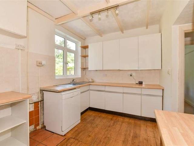 House for sale in St. Dunstan's, The Bridge