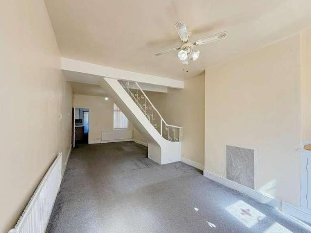 House for sale in Old Wharf, City Of Leicester
