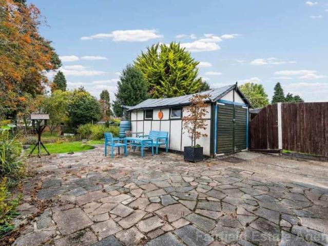 House for sale in South Oxhey, Batchworth