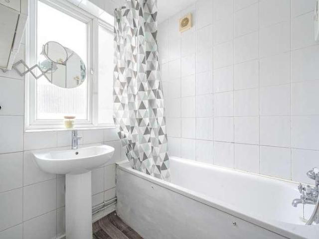 House for sale in London, Isle Of Man