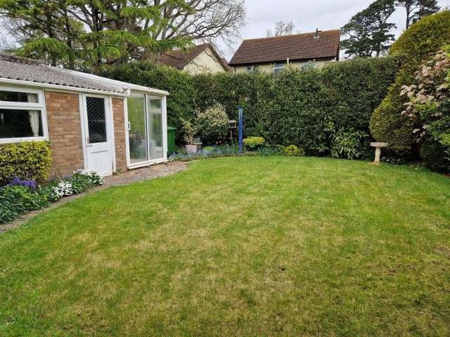 House for sale in Hulham, Budlake