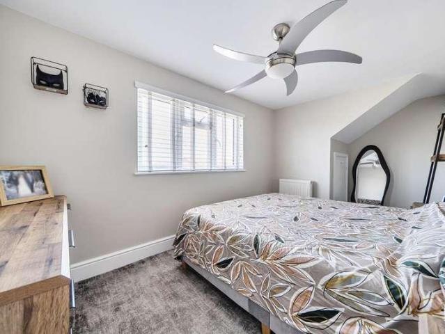 House for sale in Spring Vale, Hampshire