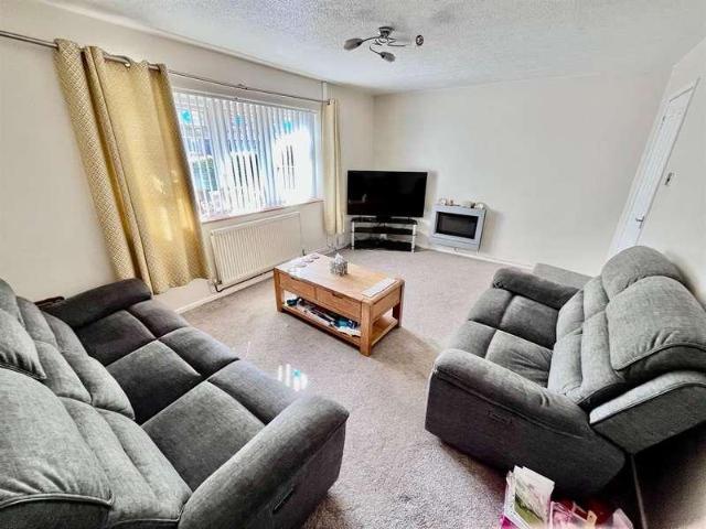 House for sale in Redhouse Park, Newport Pagnell
