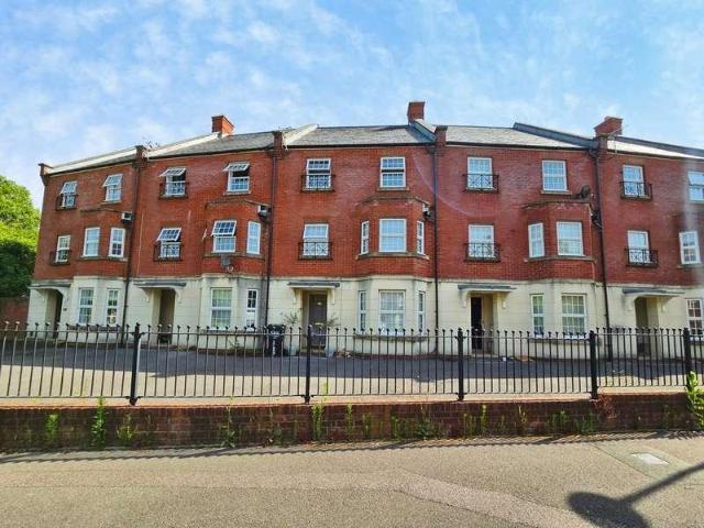House for sale in Taw Hill, Abbey Mead