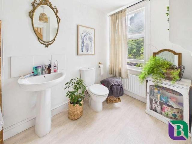 House for sale in Milton Keynes