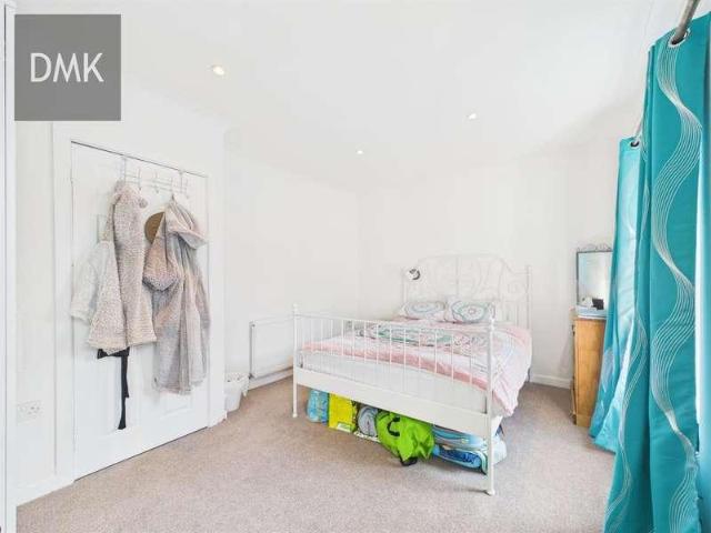 House for sale in Cymer and Glyncorrwg, Wales