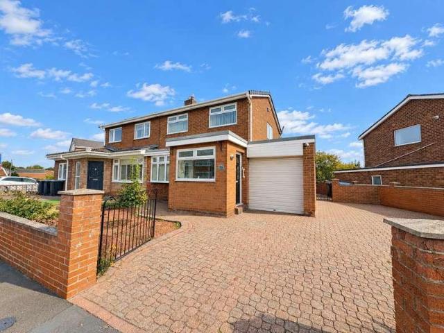 House for sale in High Grange Estate, Durham