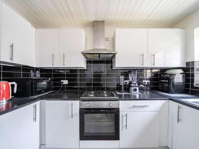 House for sale in London Borough of Lewisham, Greater London