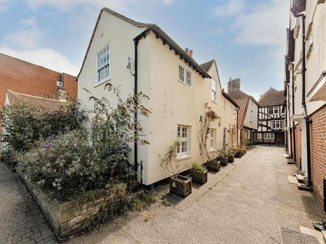 House for sale in Sandwich, Ash