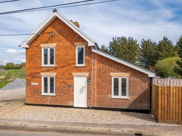 House for sale in Chelmondiston, Suffolk