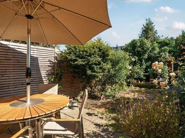 House for sale in St Margarets, Greater London