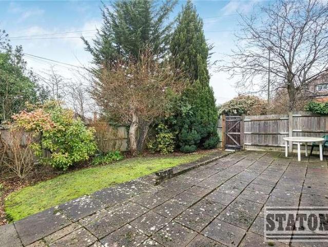 House for sale in East Barnet, Greater London