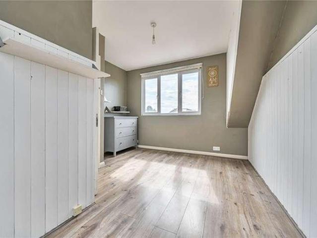 House for sale in Brunswick Park, Greater London