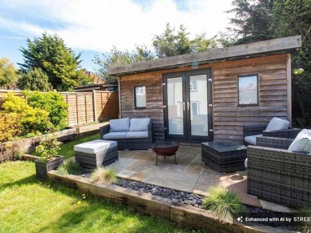 House for sale in Stratford-sub-Castle, Salisbury