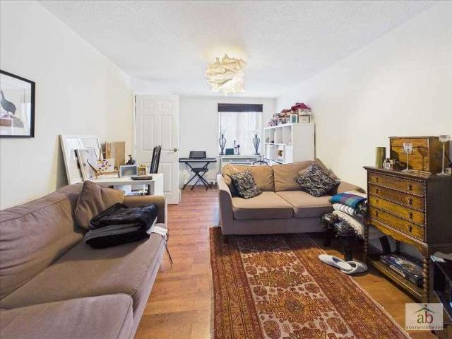 House for sale in Eastbridge, Suffolk
